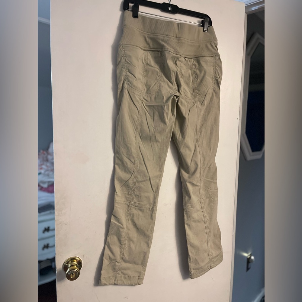 Athleta Khaki Beige Zip Button PullOn Trekkie Hiking Walking Pocket Nylon Pant 6 - Picture 4 of 13